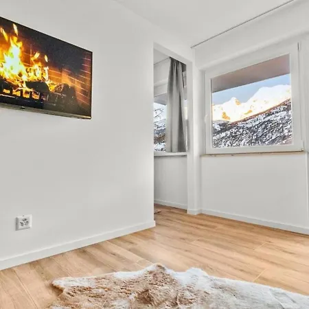 Magnifique Rénové Avec Vue Montagne Apartamento